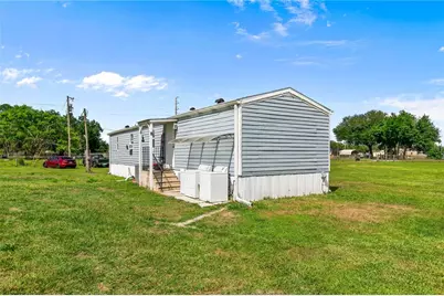 3834 Hixon Avenue, Saint Cloud, FL 34772 - Photo 3