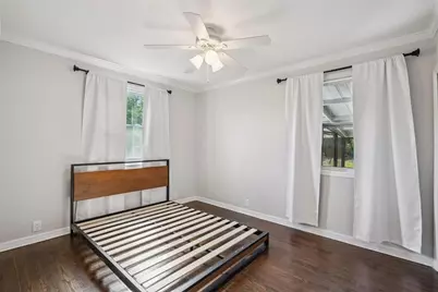 334 W Howry Avenue, Deland, FL 32720 - Photo 13