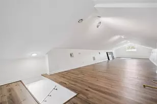 334 W Howry Ave, Deland, FL 32720 - Photo 17