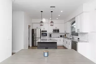 687 Statenville Ct, Ocoee, FL 34761 - Photo 9