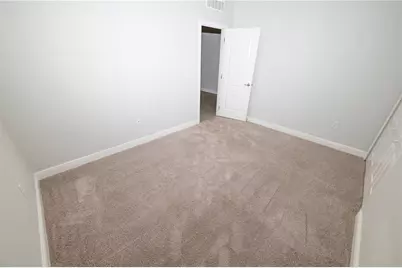 375 Villa Sorrento Circle, Haines City, FL 33844 - Photo 11