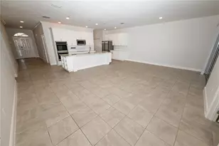 375 Villa Sorrento Cir, Haines City, FL 33844 - Photo 15