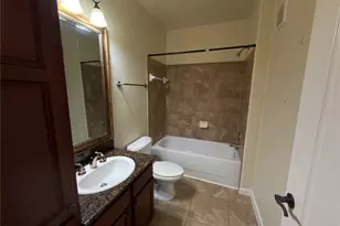 902 Charo Pkwy, Davenport, FL 33897 - Photo 9