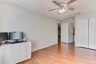 9908 Sweepstakes Ln, Orlando, FL 32837 - Photo 17