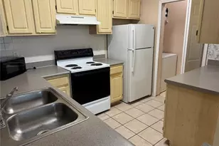 8908 Legacy Ct, Kissimmee, FL 34747 - Photo 3