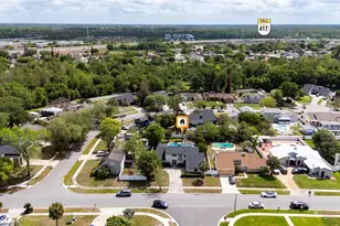 211 S Shadow Bay Dr, Orlando, FL 32825 - Photo 43