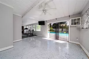 211 S Shadow Bay Dr, Orlando, FL 32825 - Photo 29