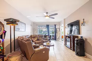 10196 Andover Point Cir, Orlando, FL 32825 - Photo 3