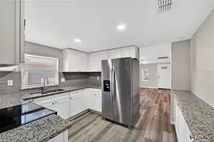 514 Walnut St, Auburndale, FL 33823 - Photo 9