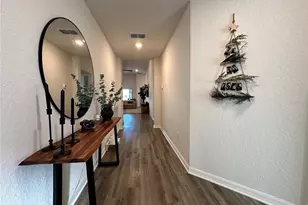 353 Windy Willow Wy, Saint Cloud, FL 34771 - Photo 3