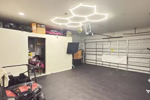 9016 Pyrus St, Kissimmee, FL 34747 - Photo 37