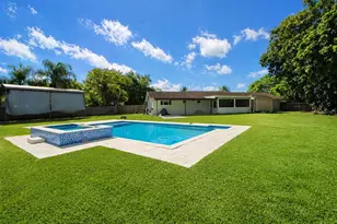 16281 SW 274th St, Homestead, FL 33031 - Photo 9