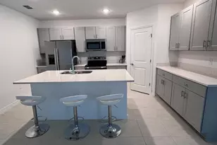 424 Wayland Dr, Haines City, FL 33844 - Photo 3