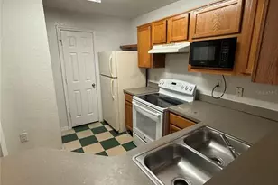 3712 Castle Pines Ln, Orlando, FL 32839 - Photo 3