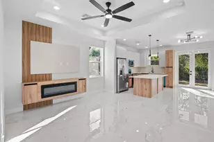 1073 Sherwin St, Port Charlotte, FL 33953 - Photo 3