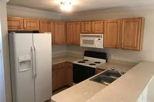 354 Cervantes Dr, Kissimmee, FL 34743 - Photo 7