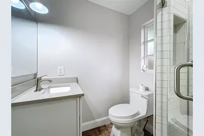 2107 Pine Terrace, Sarasota, FL 34231 - Photo 35