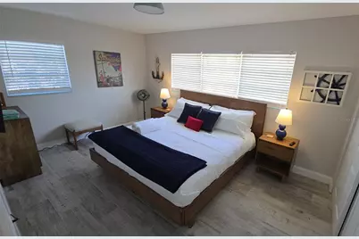 2107 Pine Terrace, Sarasota, FL 34231 - Photo 15