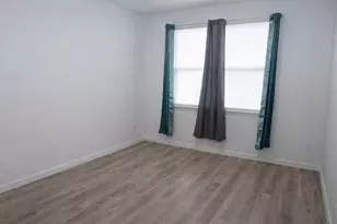 1210 Southstation Pl, Orlando, FL 32809 - Photo 9