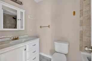 2715 Elmhurst Cir, Orlando, FL 32810 - Photo 23