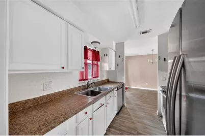 2715 Elmhurst Circle, Orlando, FL 32810 - Photo 15