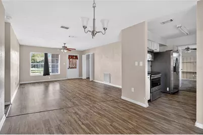 2715 Elmhurst Circle, Orlando, FL 32810 - Photo 13