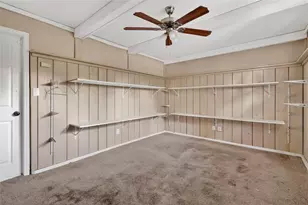 2715 Elmhurst Cir, Orlando, FL 32810 - Photo 17