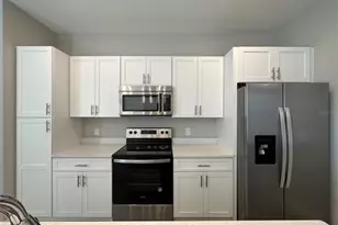 229 Hibiscus Ln, Poinciana, FL 34759 - Photo 11