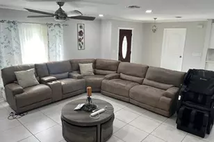 1756 Tanglewood Dr, Kissimmee, FL 34746 - Photo 11