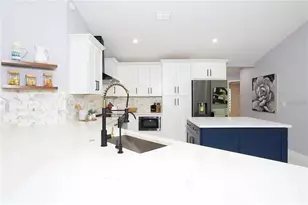 2913 Eagle Lake Dr, Orlando, FL 32837 - Photo 11