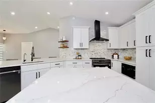 2913 Eagle Lake Dr, Orlando, FL 32837 - Photo 23