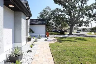 2913 Eagle Lake Dr, Orlando, FL 32837 - Photo 7