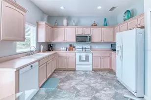 100 Meridian Ave, Poinciana, FL 34759 - Photo 13