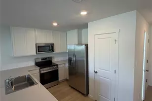 824 Lynx St, Davenport, FL 33837 - Photo 3