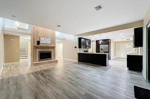 6846 Lake View Dr, Yalaha, FL 34797 - Photo 11