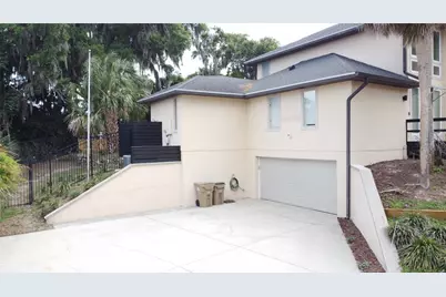 6846 Lake View Drive, Yalaha, FL 34797 - Photo 5