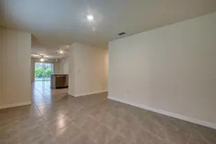 1664 Hazy Sea Dr, Plant City, FL 33565 - Photo 7