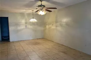 749 Quail Hollow Dr, Orlando, FL 32825 - Photo 5