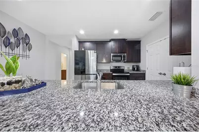 1669 Swan Swim Drive, Davenport, FL 33837 - Photo 9