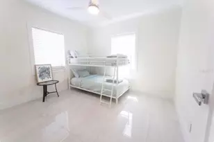 887 W Perry St, Lantana, FL 33462 - Photo 17