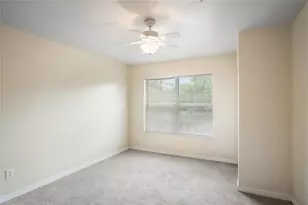 4009 Venetian Bay Dr, Kissimmee, FL 34741 - Photo 23