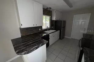 1334 Stately Oaks Dr NW, Winter Haven, FL 33881 - Photo 3