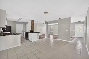 1334 Stately Oaks Dr NW, Winter Haven, FL 33881 - Photo 11