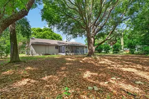 1334 Stately Oaks Dr NW, Winter Haven, FL 33881 - Photo 3