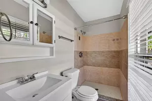 1334 Stately Oaks Dr NW, Winter Haven, FL 33881 - Photo 25