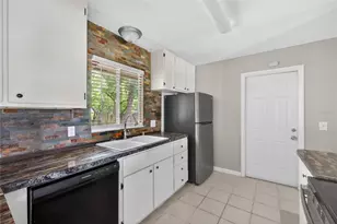 1334 Stately Oaks Dr NW, Winter Haven, FL 33881 - Photo 15