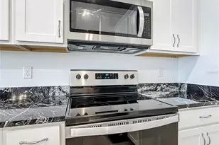 2512 Blowing Breeze Ave, Kissimmee, FL 34744 - Photo 7