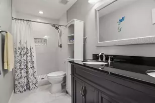416 Barbados Cir, Lakeland, FL 33803 - Photo 17
