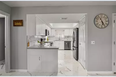 416 Barbados Circle, Lakeland, FL 33803 - Photo 9