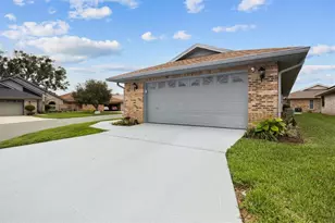 416 Barbados Cir, Lakeland, FL 33803 - Photo 29